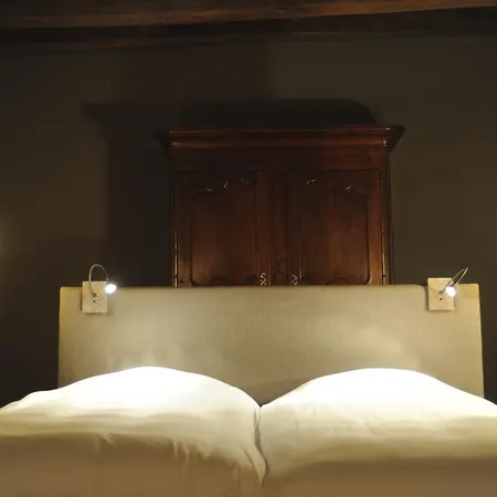 Couette-café Chateau De Lerse