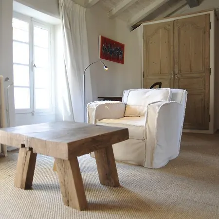 Couette-café Chateau De Lerse Perignac (Charente)