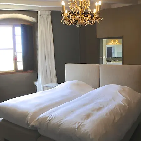 Bed & Breakfast Chateau De Lerse
