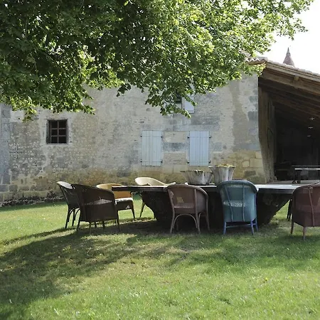 Frühstückspension Chateau De Lerse Perignac (Charente)