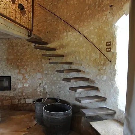 Chateau De Lerse Perignac (Charente)