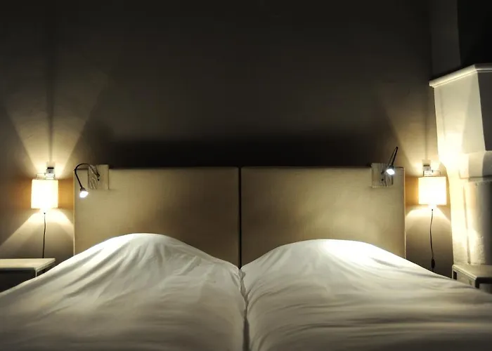 Oda ve Kahvaltı Chateau De Lerse Perignac (Charente)