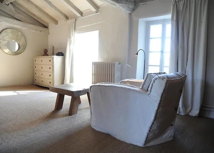 Oda ve Kahvaltı Chateau De Lerse Perignac (Charente)