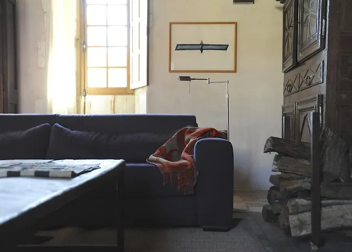 Oda ve Kahvaltı Chateau De Lerse