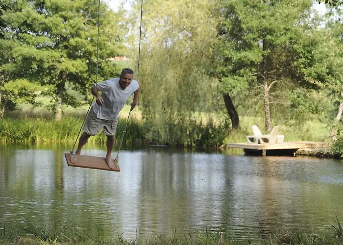 Oda ve Kahvaltı Chateau De Lerse