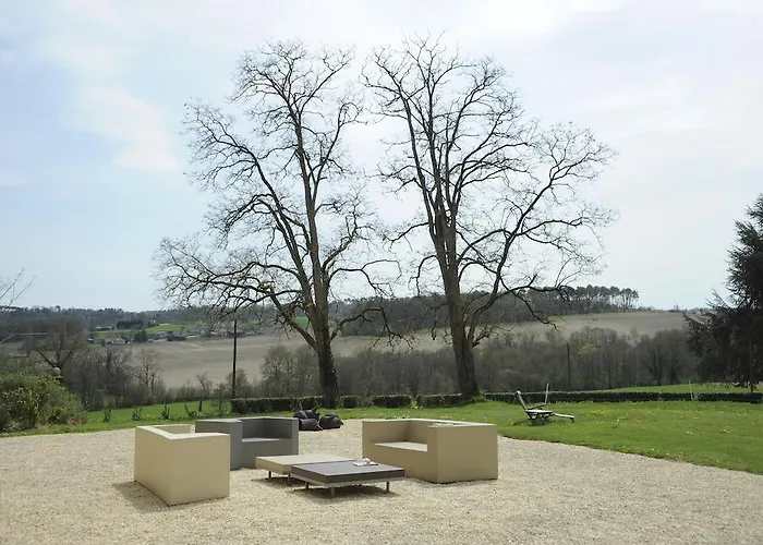 Oda ve Kahvaltı Chateau De Lerse Perignac (Charente)