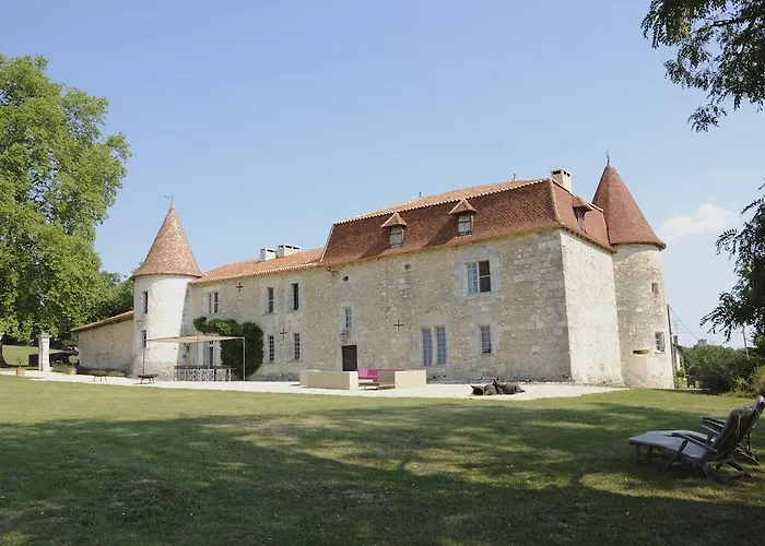 Oda ve Kahvaltı Chateau De Lerse Perignac (Charente)