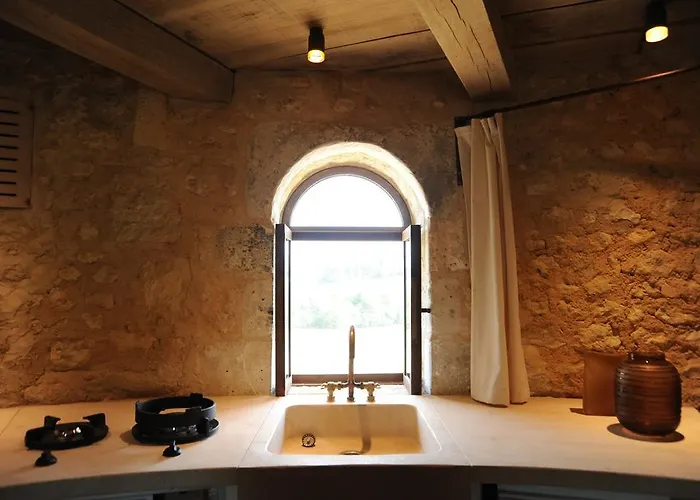 Chateau De Lerse Oda ve Kahvaltı Perignac (Charente)